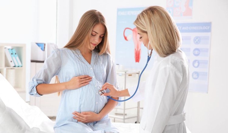 Top Obstetrics & Gynecology Care in Bangalore: Minchu Health Care Hospital’s Expert Child Care Treatment